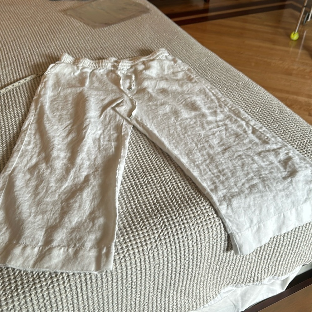 Tommy Bahama white linen wide leg crop pants M like new